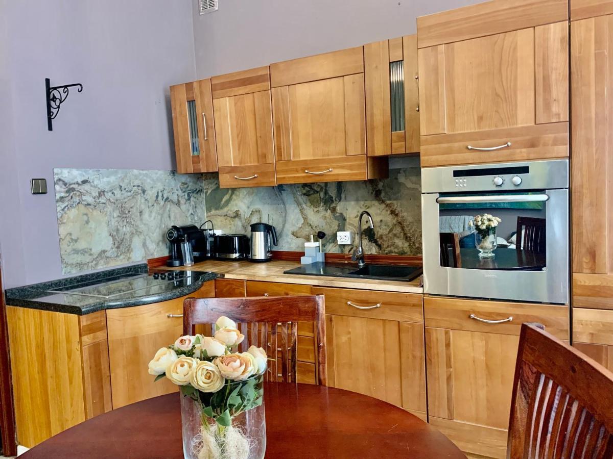 Beautiful And Charming Apartment In The Heart Of The Old Town Varsóvia Exterior foto